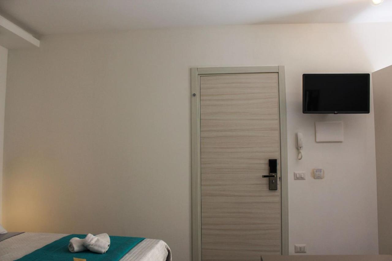 Dali Al Mare Hotel Cefalu Bagian luar foto